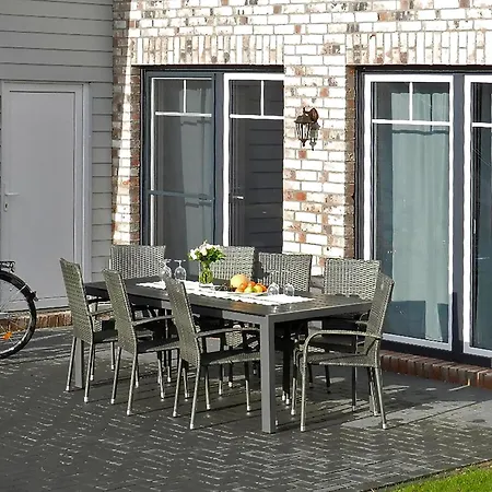 Holiday home In Burhave Mit Grosser Terrasse *